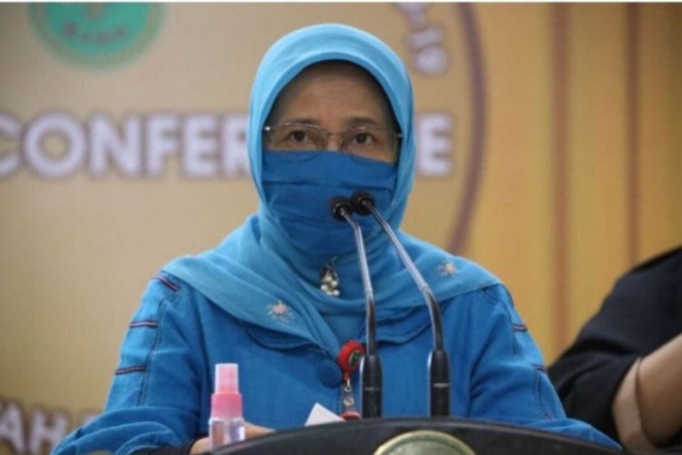 Kepala Dinas Kesehatan Riau, Mimi Yuliani Nazir.